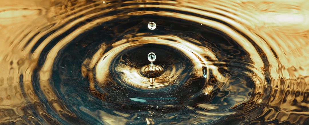 Wasserkräuselung als Mittel zur Hypnose